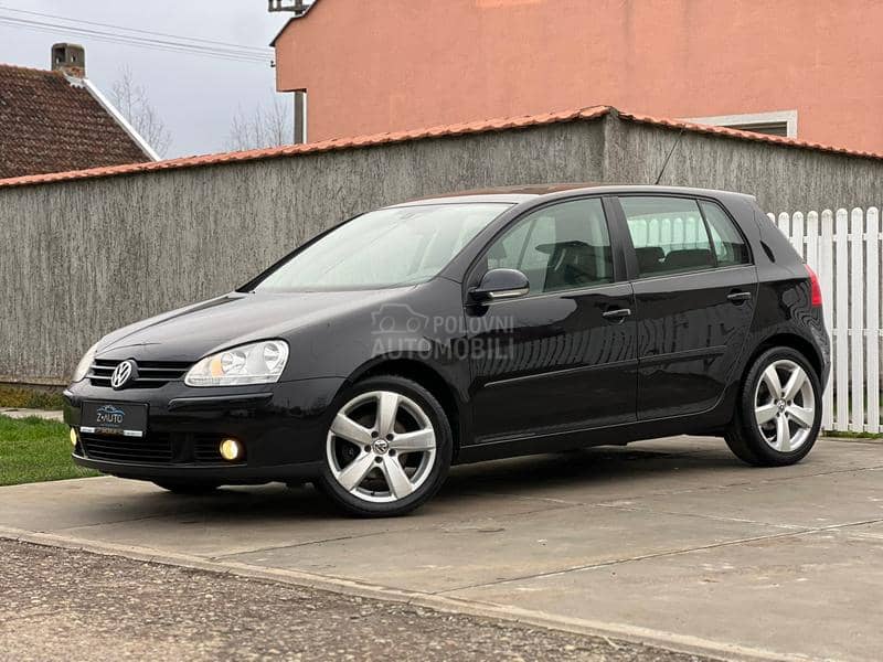 Volkswagen Golf 5 1.6b