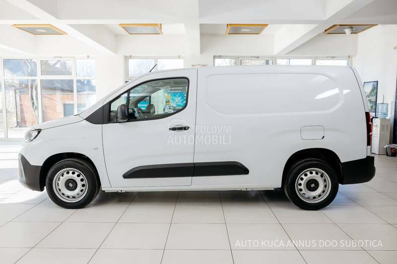 Fiat Doblo Cargo Maxi 3.9m3