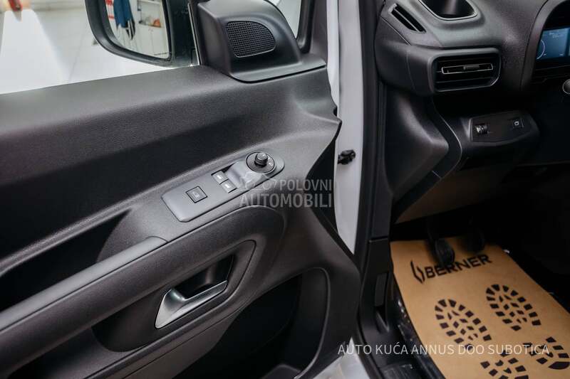 Fiat Doblo Cargo Maxi 3.9m3