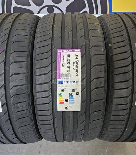 Nexen 255/35 R21 Letnja