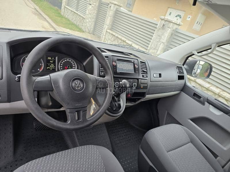 Volkswagen Transporter T5 2.0 tdi long dsg