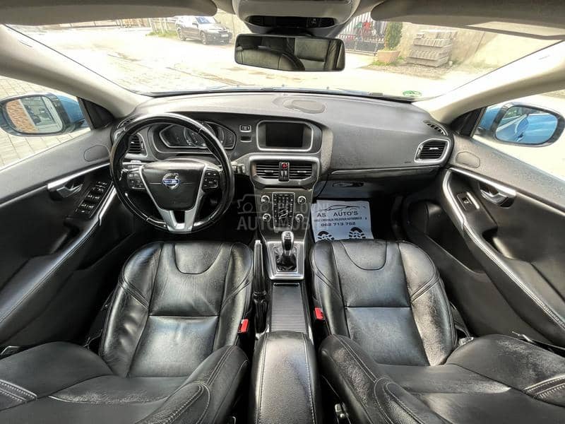 Volvo V40 D4/VIRTUAL/KOŽA