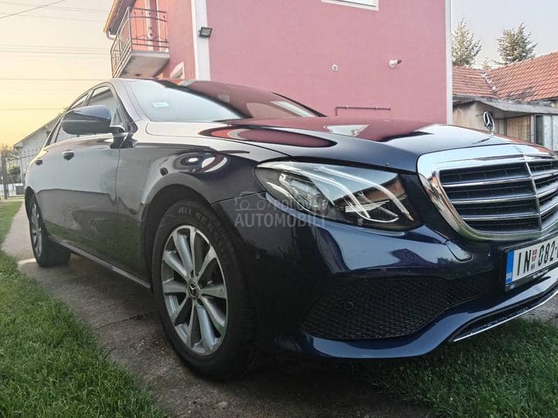 Mercedes Benz E 200 