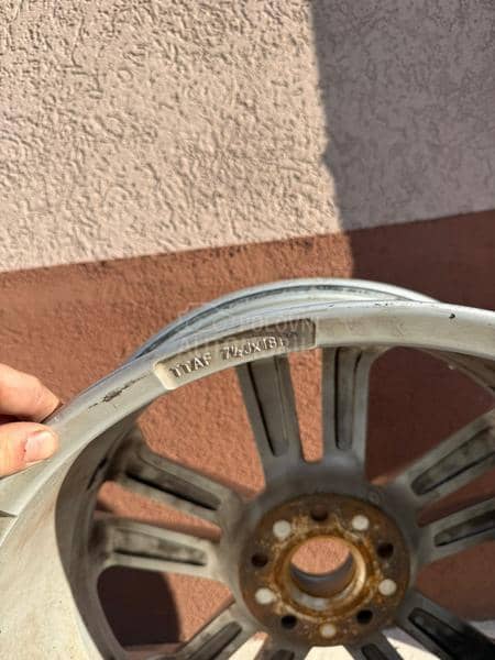 Aluminijumske felne Dezent 18" 5 x 112