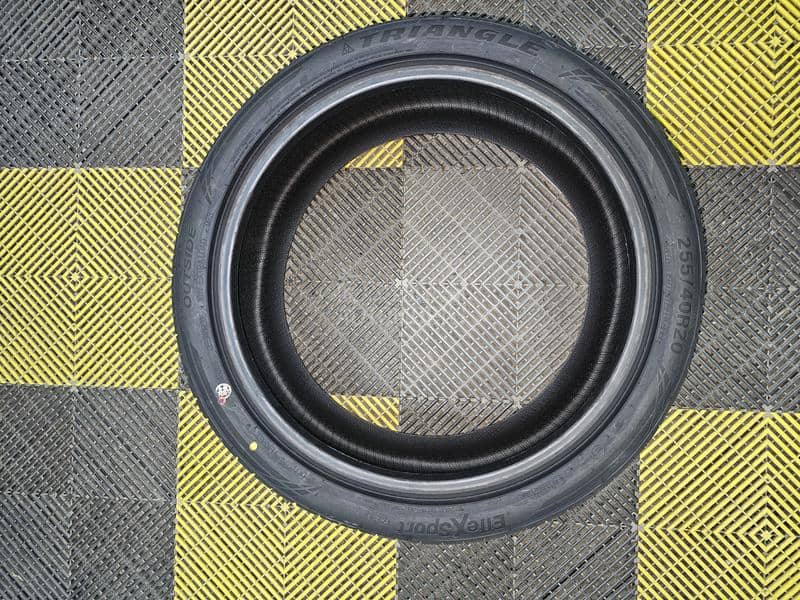Triangle 255/40 R20 Letnja
