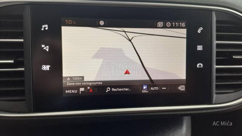 Peugeot 308 1.5 BLU NAV ALU LED
