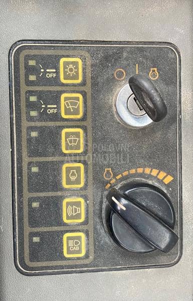 Hyundai ROBEX 210 NLC/7