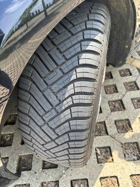 Volkswagen Golf 6 2.0 TDI   T O P