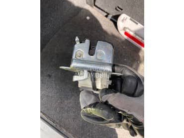 bravica gepeka jedna vrata za Fiat Fiorino, Qubo od 2006. do 2018. god.