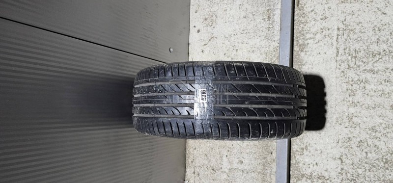 Sailun 225/40 R19 Letnja