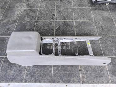 Sivi naslon za ruku za Volkswagen Touareg od 2003. do 2010. god.