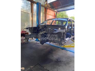 Koš - Krak šasije za Mercedes Benz E Klasa, E 200, E 220 ... od 2013. do 2016. god.