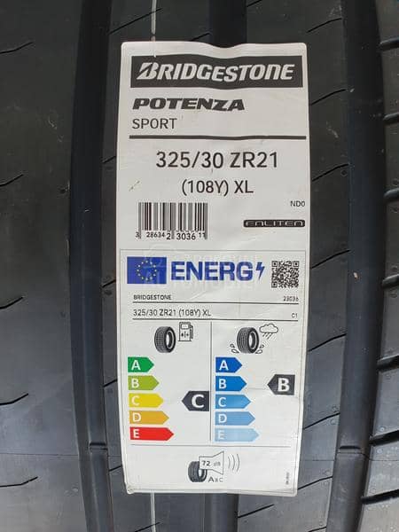 Bridgestone 325/30 R21 Letnja