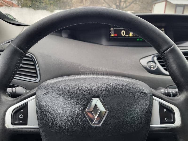 Renault Scenic 1.5 DCI P.A.N.O.R.A