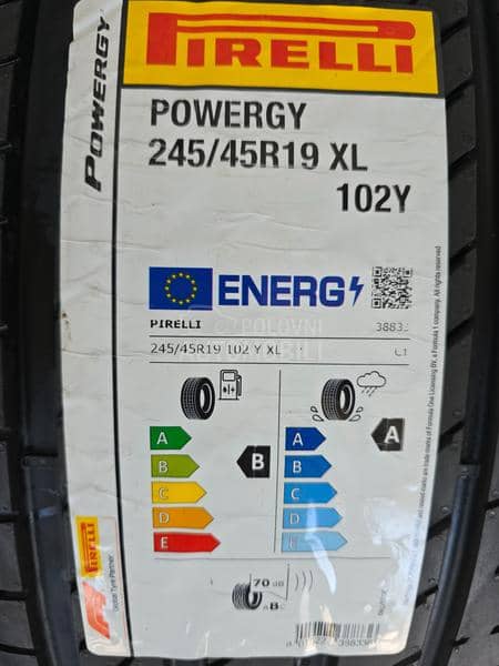 Pirelli 245/45 R19 Letnja