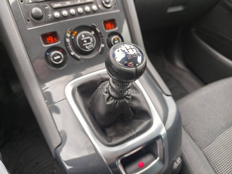 Peugeot 5008 1.6 HDI