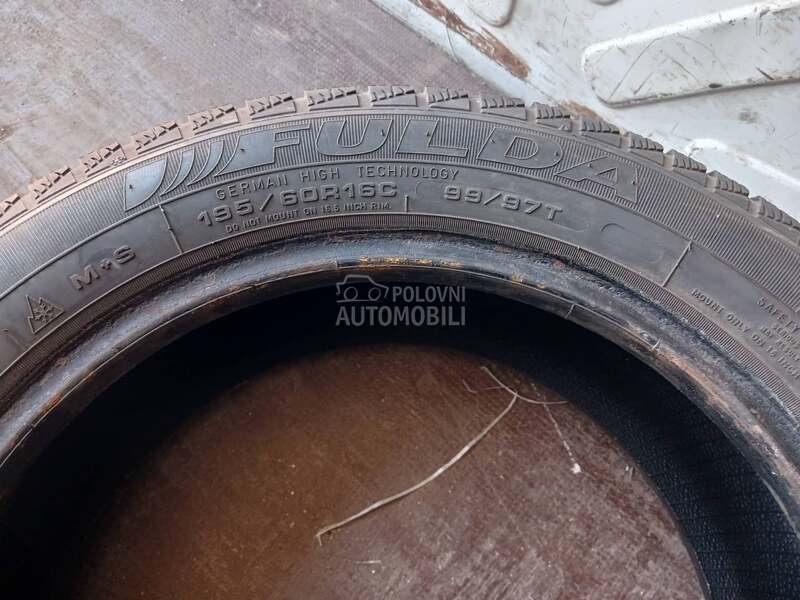Fulda 195/60 R16 Zimska