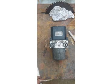 ABS centrala za Volkswagen Passat B5.5