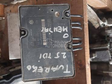 ABS centrala 2.5 TDI R5 za Volkswagen Touareg od 2003. do 2007. god.