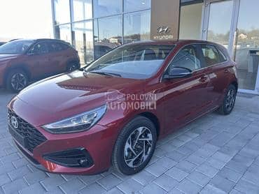 Hyundai i30 1.5 DPI PREMIUM
