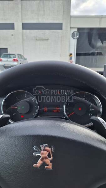 Peugeot 3008 1.6 HDI