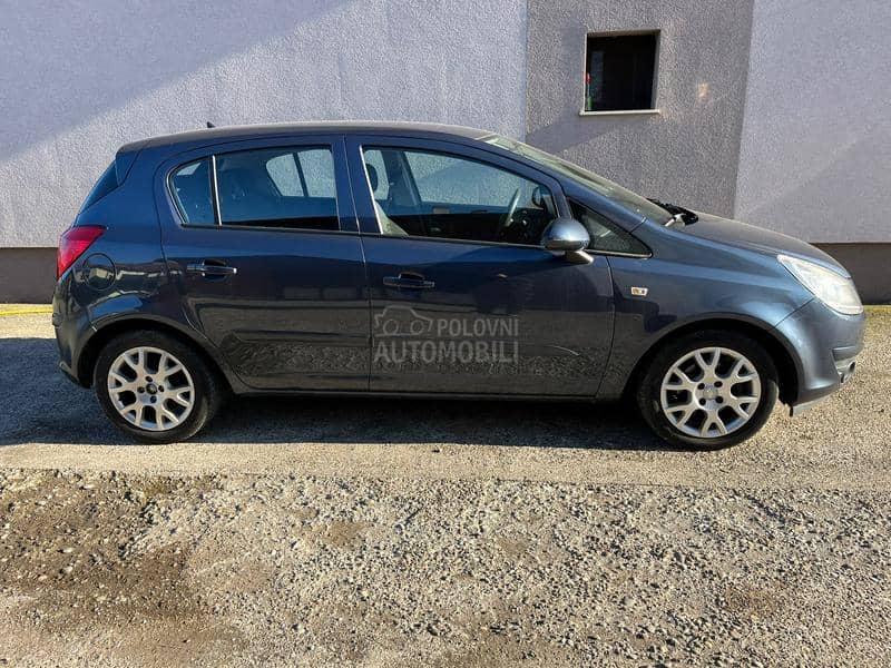 Opel Corsa D 