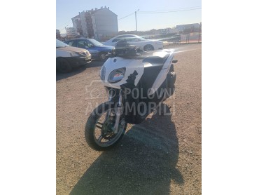 Yamaha xenter 125 delovi