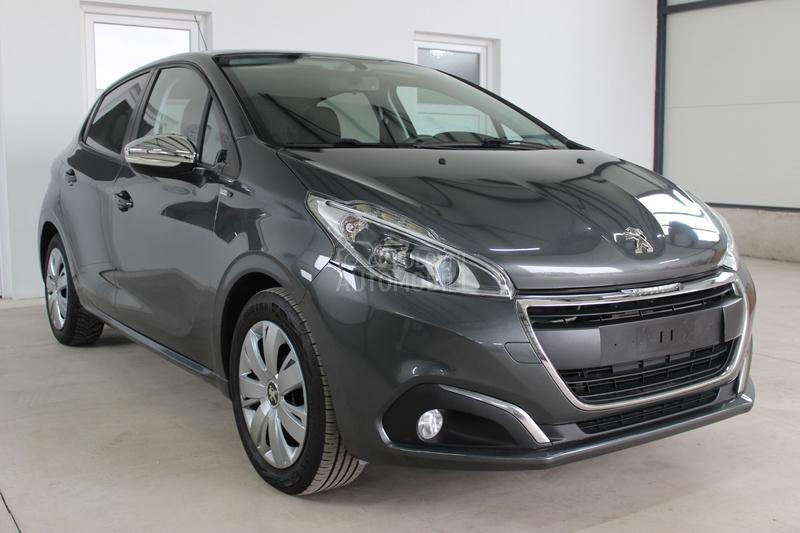 Peugeot 208 1.2 STYLE,  N O V