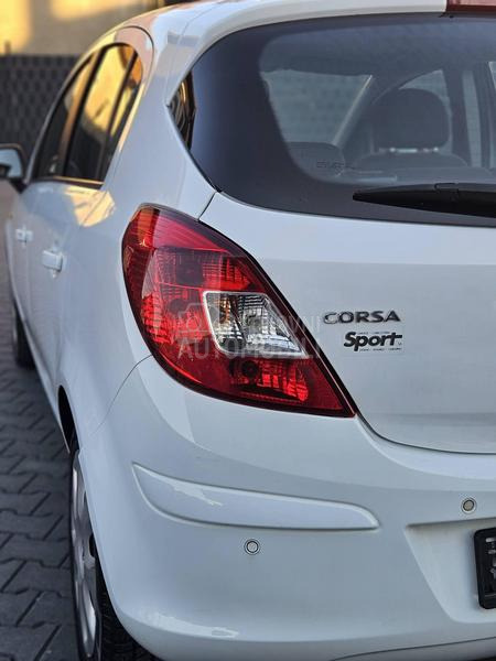 Opel Corsa D 1.4 TP VEL. SERVIS