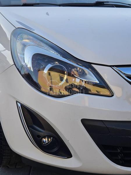 Opel Corsa D 1.4 TP VEL. SERVIS