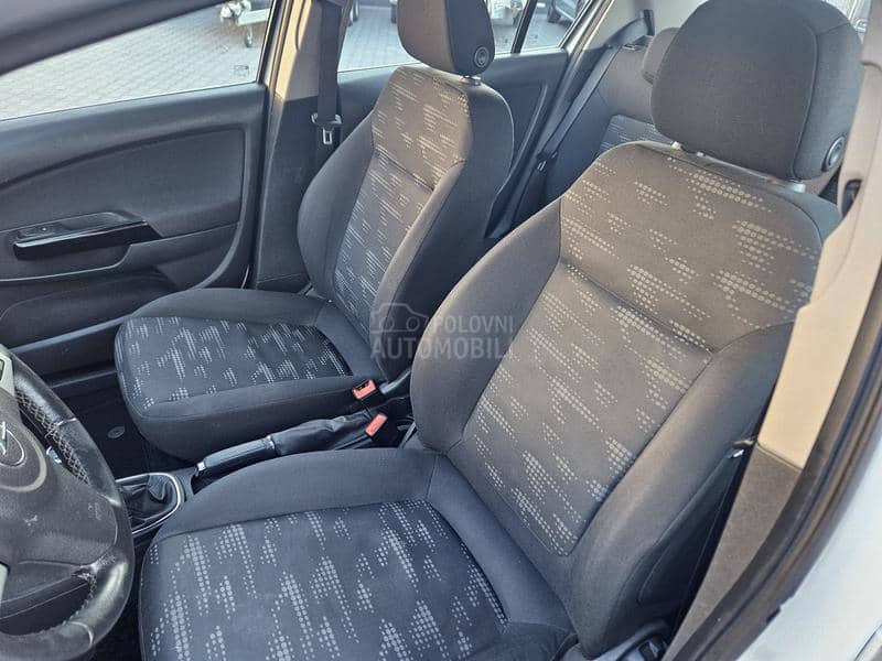 Opel Corsa D 1.4 TP VEL. SERVIS