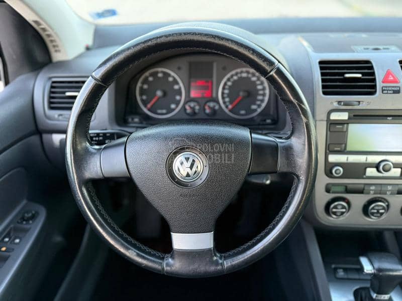 Volkswagen Golf 5 1.4tsi aut0matik
