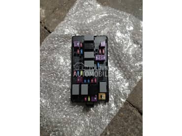 kutija osigurača za Chevrolet Aveo od 2008. do 2011. god.