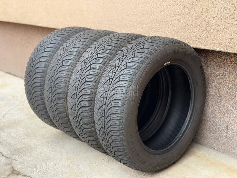 Goodyear 185/60 R15 Zimska
