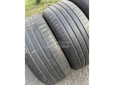 Pirelli 245/40 R19 Letnja