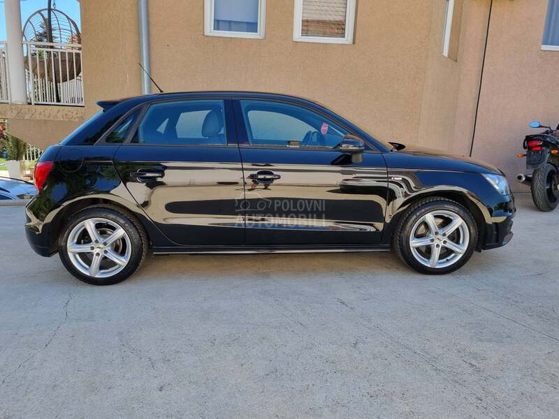 Audi A1 S-LINE / S-TRONIC