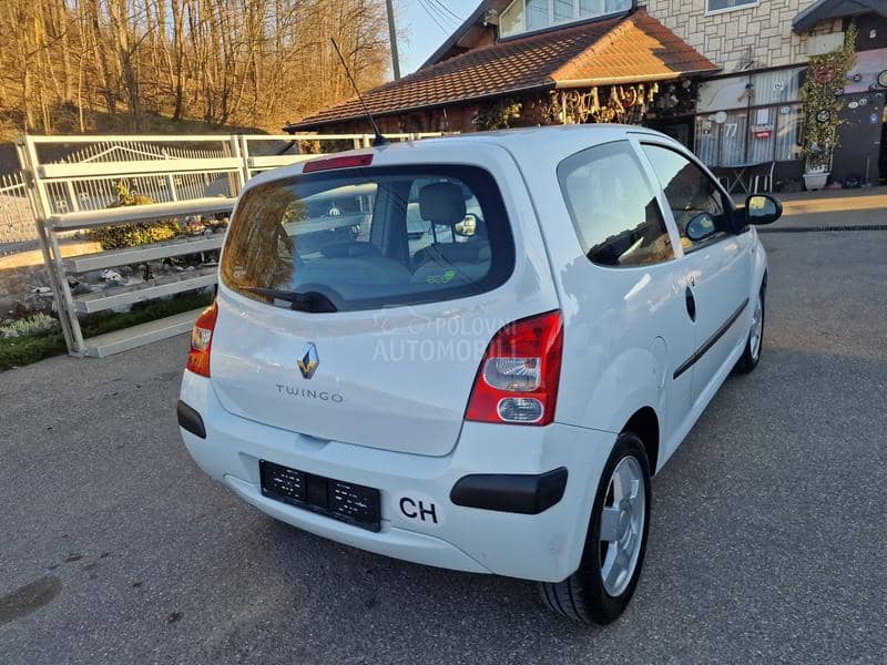 Renault Twingo 1,2 b