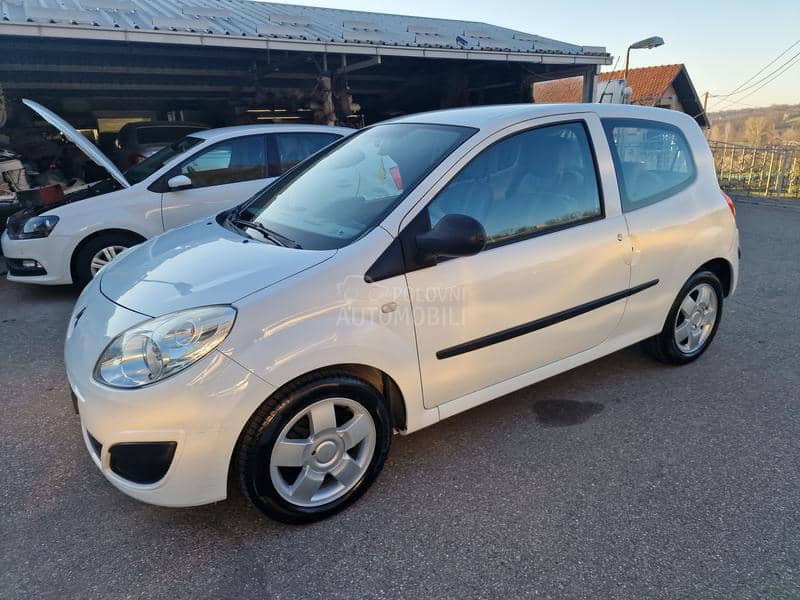 Renault Twingo 1,2 b