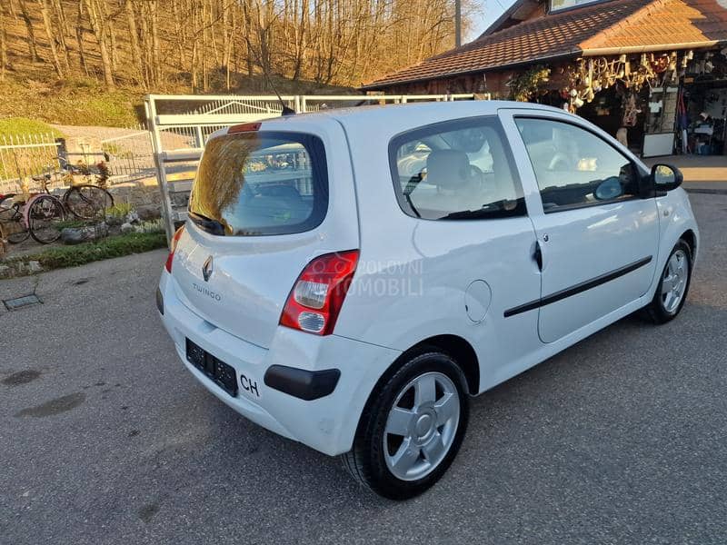 Renault Twingo 1,2 b