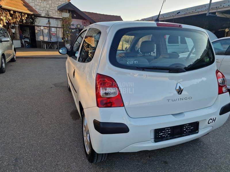 Renault Twingo 1,2 b