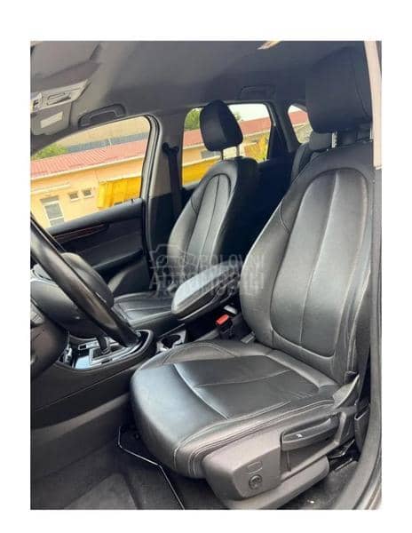BMW 218 Active tourer xDrive