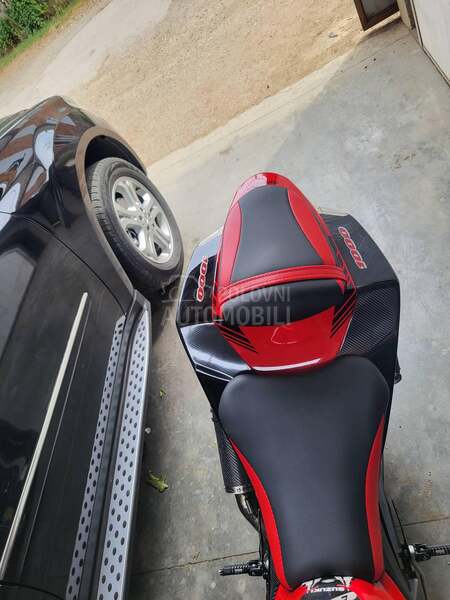 Suzuki GSXR 1000