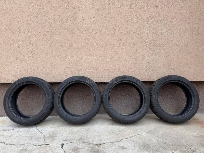 Continental 205/50 R17 Zimska