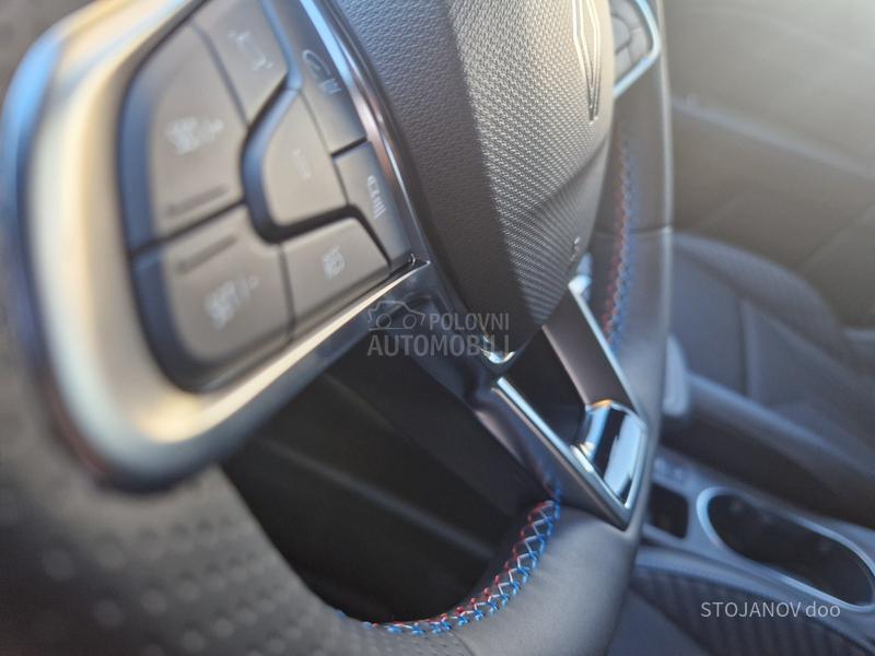 Renault Captur ALPINE 160 EDC