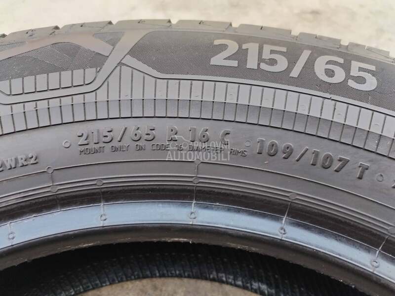 Continental 215/65 R16 Letnja
