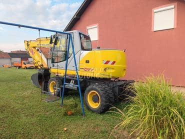 New Holland MH CITY