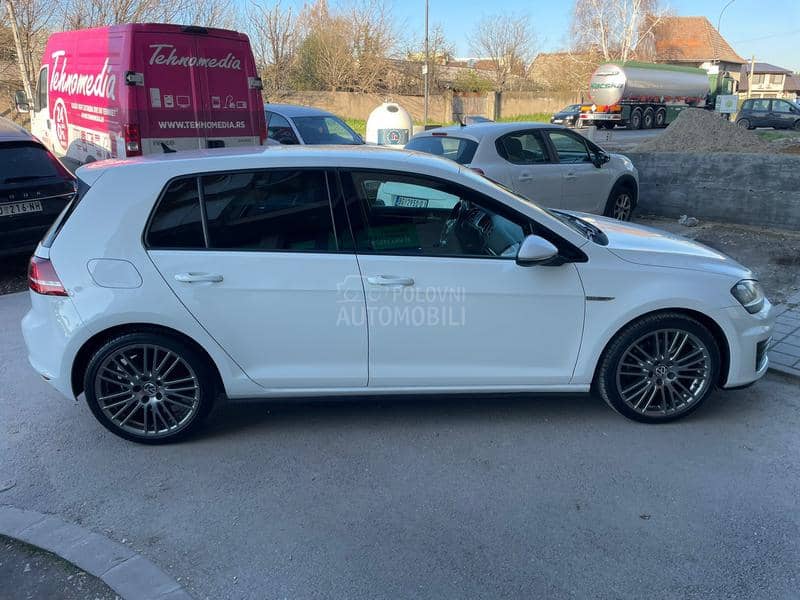 Volkswagen Golf 7 GTD