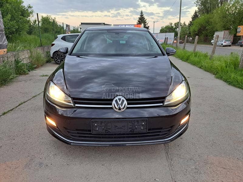 Volkswagen Golf 7 1.4b HIGH LINE