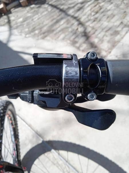 Cube ams 100