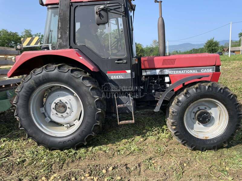 Case IH 844 Xl